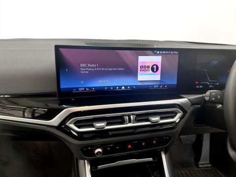BMW i4 35 70.2kWh Sport Gran Coupe 5dr Electric Auto eDrive (286 ps) 1 Owner - Se 18