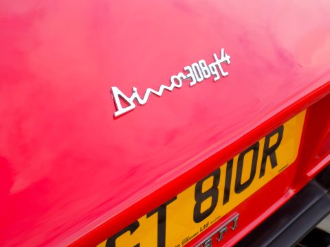 Ferrari 308 GT4 Dino 4