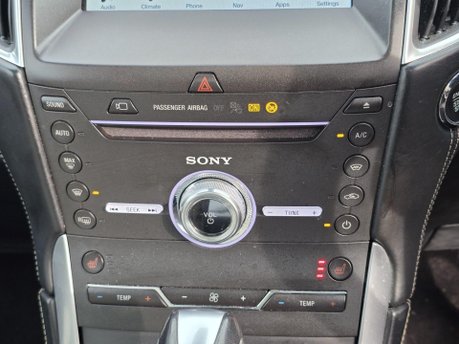 Ford Edge 2.0 TDCi Vignale SUV 5dr Diesel Powershift AWD Euro 6 (s/s) (210 ps) 52