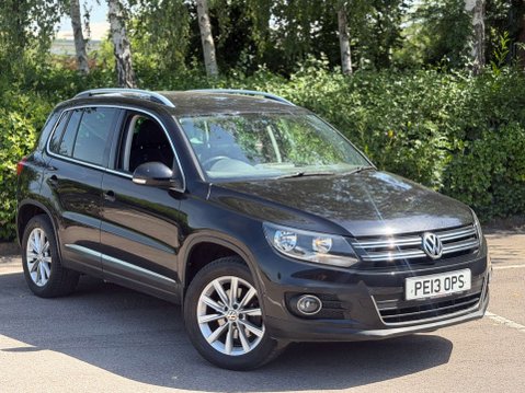 Volkswagen Tiguan 2.0 TDI BlueMotion Tech SE SUV 5dr Diesel Manual 4WD Euro 5 (s/s) (140 ps) 5