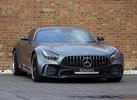 Mercedes-Benz Amg GT GT R 1