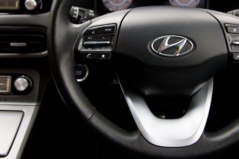 Hyundai KONA ULTIMATE 21