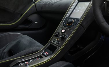 McLaren 675LT 21