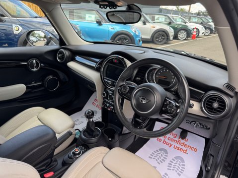 Mini Hatch COOPER EXCLUSIVE 39