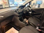 Peugeot 208 1.2 PureTech Allure Premium Euro 6 5dr 9