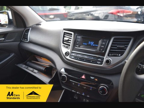 Hyundai TUCSON 1.6 Tucson S Blue Drive 2WD GDi 5dr 49