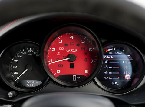 Porsche 718 Cayman GTS 16