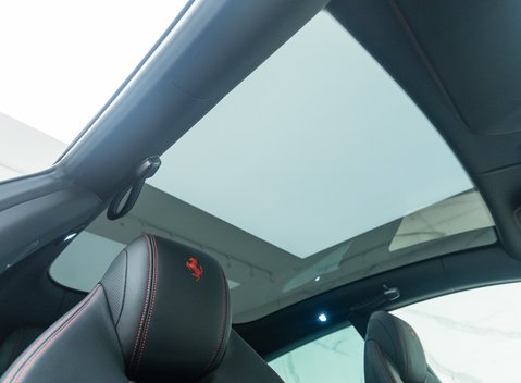 Ferrari GTC4 Lusso V12 14