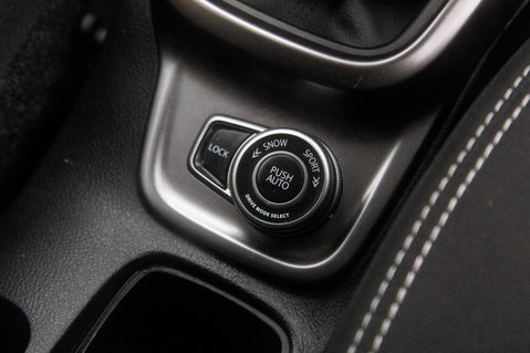 Suzuki Vitara SZ-T BOOSTERJET ALLGRIP MHEV 31