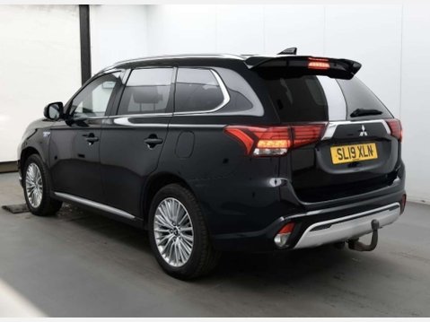 Mitsubishi Outlander 2.4 Outlander 4h PHEV CVT 4WD 5dr 7