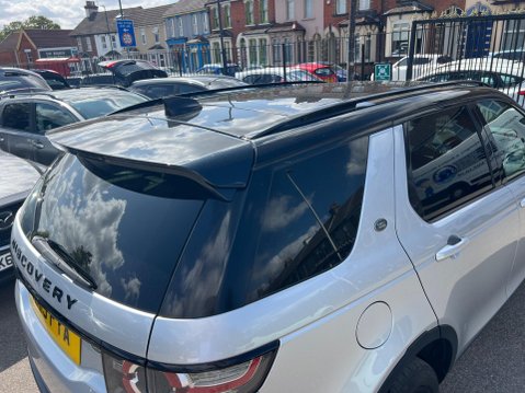 Land Rover Discovery Sport 2.0 TD4 HSE Auto 4WD Euro 6 (s/s) 5dr 16