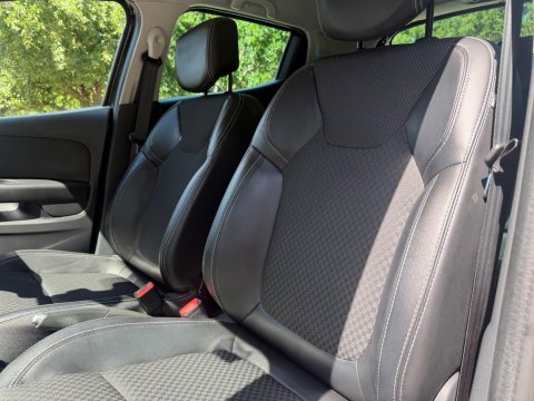 Renault Clio 0.9 TCe GT Line Euro 6 (s/s) 5dr 35