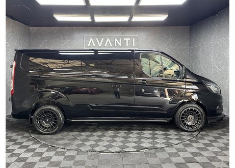 Ford Transit Custom 2.0 300 EcoBlue Limited Panel Van 5dr Diesel Manual L2 H1 Euro 6 (s/s) (130 8