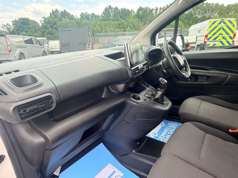 Citroen Berlingo 1.5 Berlingo 650 Enterprise Blue HDi S/S 9