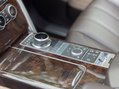 Land Rover Range Rover 4.4 Range Rover Vogue SDV8 Auto 4WD 5dr 36