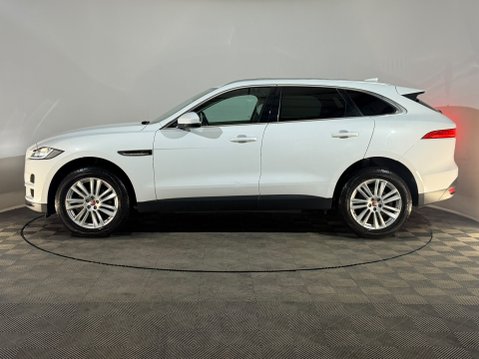 Jaguar F-Pace PORTFOLIO AWD 5