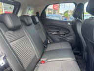 Ford Ecosport TITANIUM 8