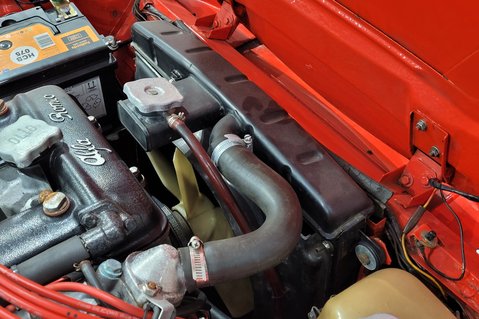 Alfa Romeo Spider 1750 VELOCE 32