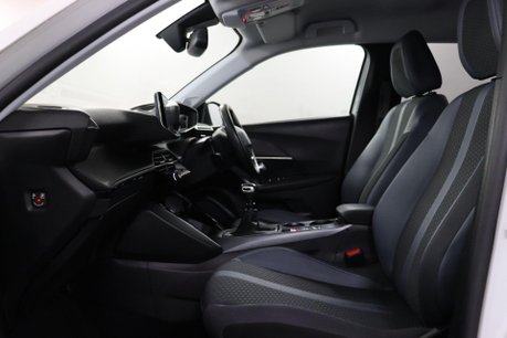 Peugeot 2008 PURETECH S/S ALLURE PREMIUM 43