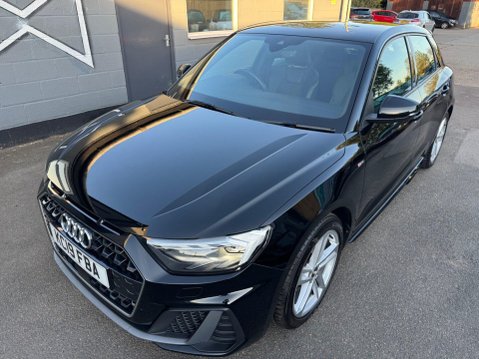 Audi A1 SPORTBACK TFSI S LINE 6