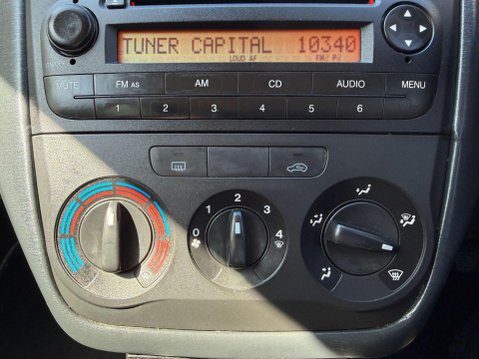 Fiat Grande Punto 1.4 Active Hatchback 5dr Petrol Manual Euro 4 (77 bhp) 37