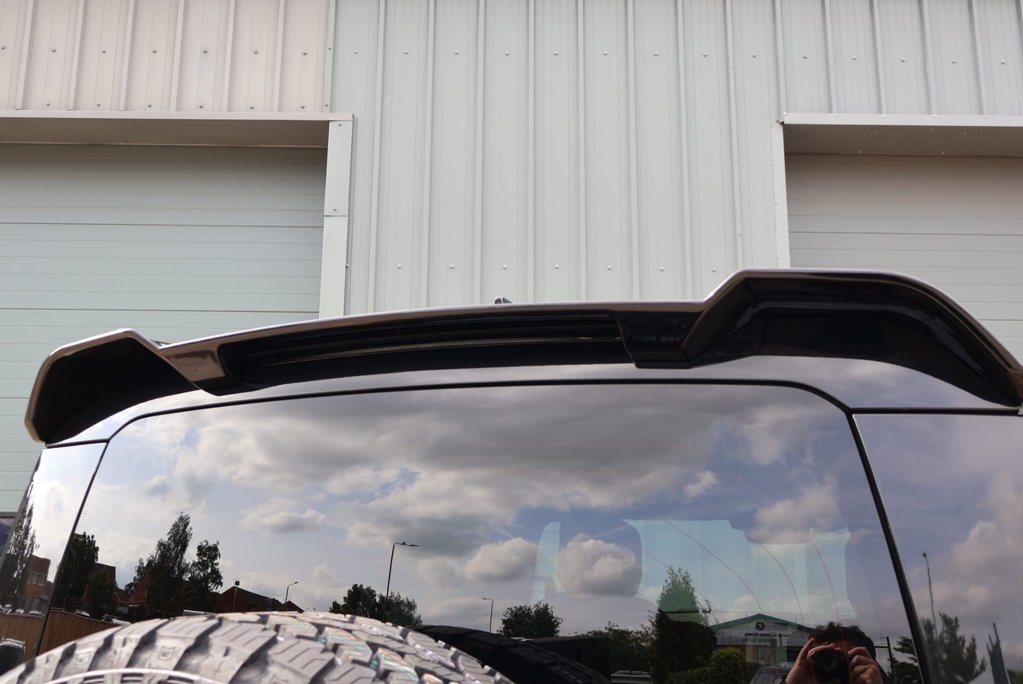 Land Rover Defender 110 2026 HARD TOP X-DYNAMIC HSE D350 STYLED BY SEEKER WITH PPF AND REAR SEATS  31