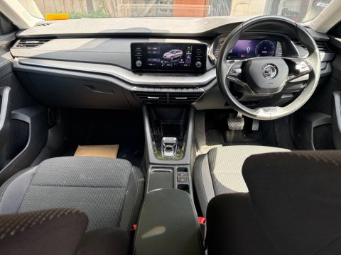 Skoda Octavia SE FIRST EDITION TSI DSG 2