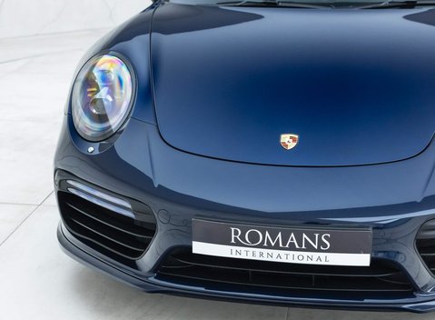 Porsche 911 Turbo Cabriolet (991.2) 26