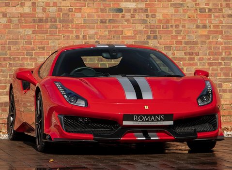 Ferrari 488 Pista 1