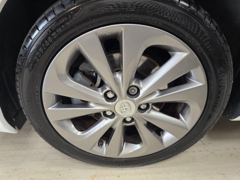 Toyota Auris 1.8 VVT-h Excel Touring Sports CVT Euro 6 (s/s) 5dr 48