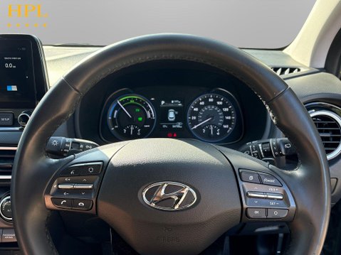 Hyundai KONA 1.6 h-GDi Premium SUV 5dr Petrol Hybrid DCT Euro 6 (s/s) (141 ps) 13