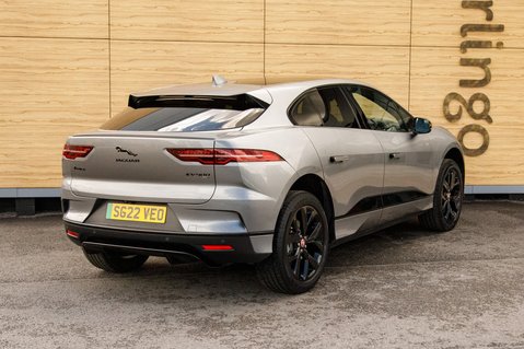 Jaguar I-Pace BLACK 2