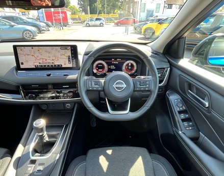 Nissan Qashqai 1.3 Qashqai N-Connecta DiG-T MHEV 5dr 19