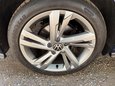 Volkswagen Golf R-LINE ETSI DSG 47
