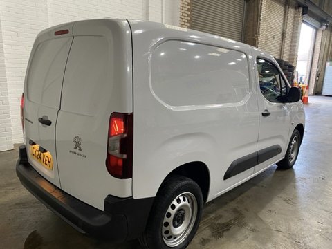 Peugeot Partner BLUEHDI PROFESSIONAL PREMIUM PLUS L1 5