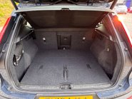 Volvo XC40 2.0 XC40 Inscription Pro D4 AWD Auto 4WD 5dr 17