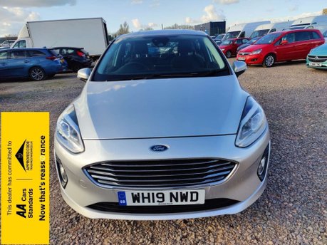 Ford Fiesta 1.0T EcoBoost Zetec Euro 6 (s/s) 5dr 2