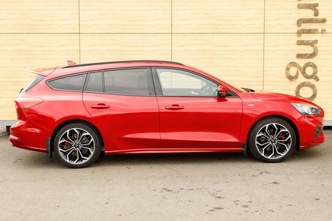 Ford Focus ST-LINE X EDITION MHEV 12