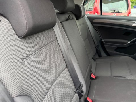 Volkswagen Golf 1.4 TSI BlueMotion Tech SE DSG Euro 5 (s/s) 5dr 36