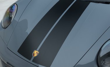 Porsche 911 Turbo S CABRIOLET (992) 37