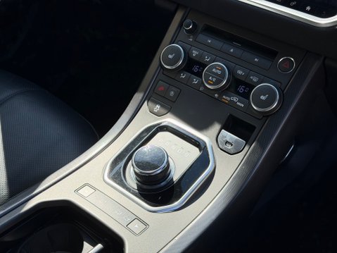 Land Rover Range Rover Evoque TD4 HSE DYNAMIC LUX MHEV 24