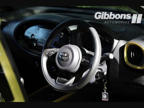 Toyota Aygo X 1.0 Aygo X Edge VVT-i 5dr 35