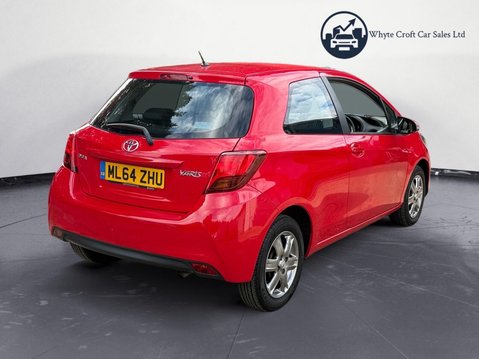 Toyota Yaris 1.0 VVT-i Active Euro 5 3dr 6
