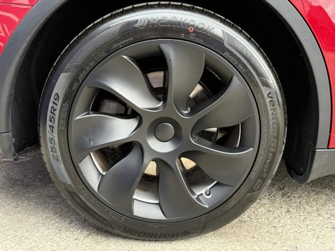 Tesla Model Y (Dual Motor) Long Range SUV 5dr Electric Auto 4WDE (384 bhp) 15