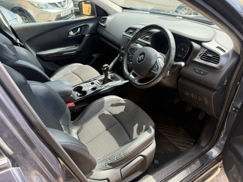Renault Kadjar 1.2 TCe Dynamique S Nav SUV 5dr Petrol Manual Euro 6 33