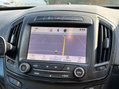Vauxhall Insignia 2.0 CDTi ecoFLEX SRi Nav Sports Tourer Euro 5 (s/s) 5dr 14