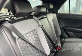 Volkswagen T-Roc R-LINE 2.0 TSI 4MOTION DSG AUTOMATIC 23