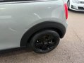 Mini Hatch 1.5 Cooper Euro 6 (s/s) 3dr 23