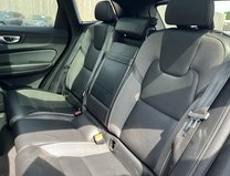 Volvo XC60 2.0 B4 MHEV R-Design SUV 5dr Diesel Hybrid Auto AW 14