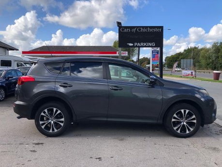 Toyota Rav 4 D-4D ICON Manual 4X2 only 45000 miles with 10 services 8